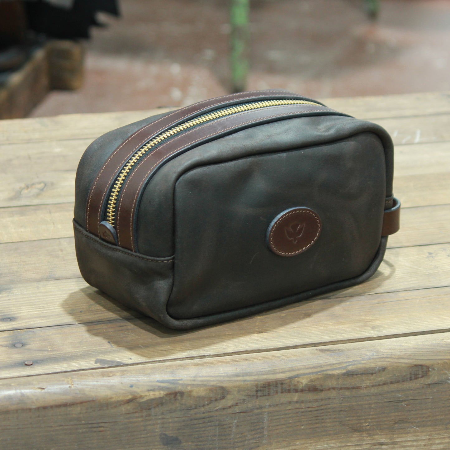 Heritage Leather Washbag: C.F. Stead Waxy Commander Edition